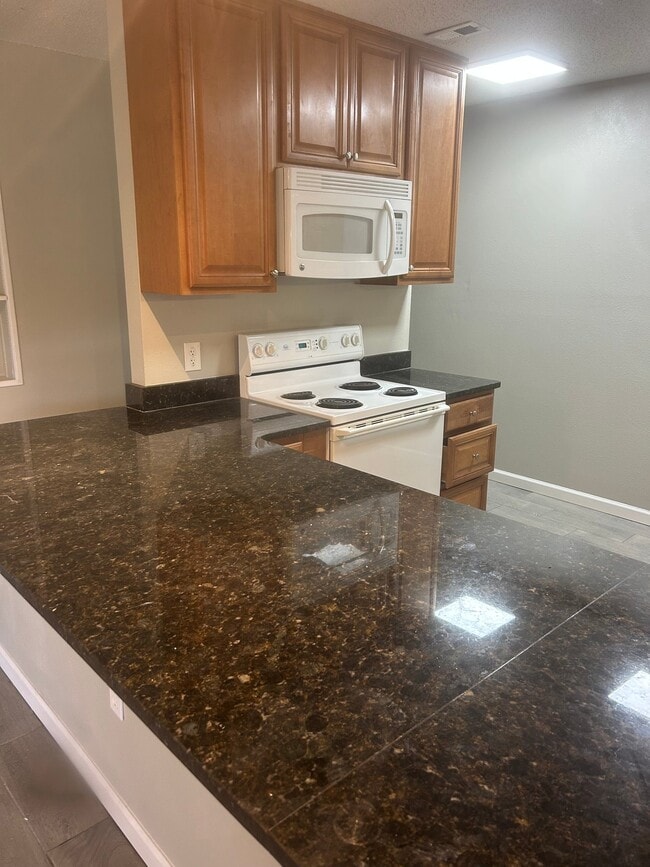 401 Marshall Ct Unit 1
