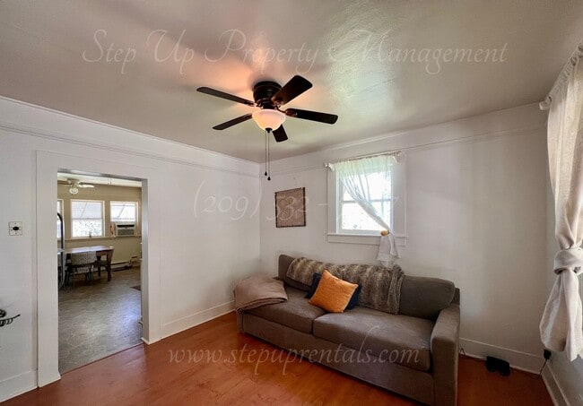 Photo - Charming 2 Bedroom 2 Full Bathroom Home Near Downtown Sonora!