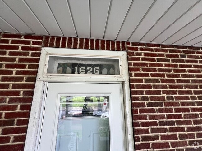 Building Photo - 4 Bedroom House near Albright College