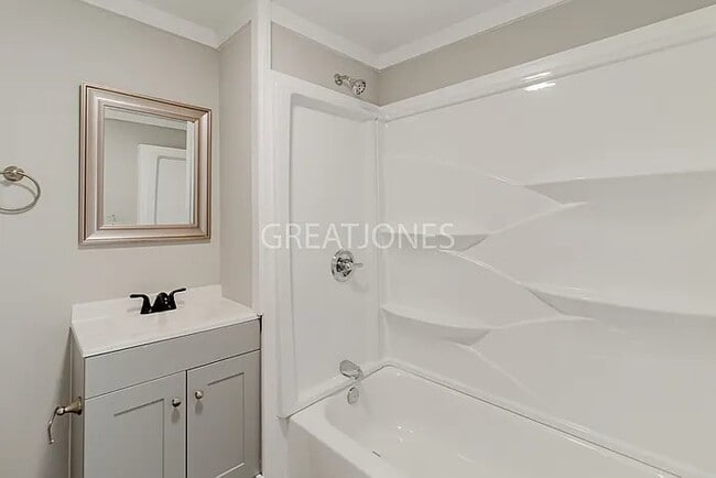 Photo - 225 Virginia Dr