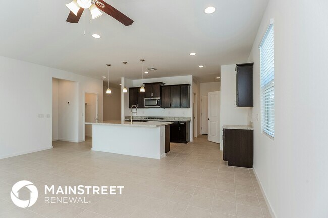 Photo - 4426 Greenleaf Dr