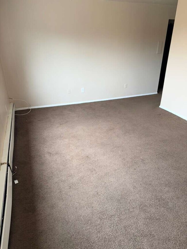 Photo - 14815 Euclid Ave Unidad 103