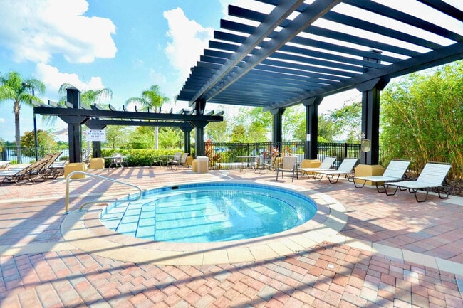 Photo - 5037 Shoreway Loop Unit SI ID1244717P