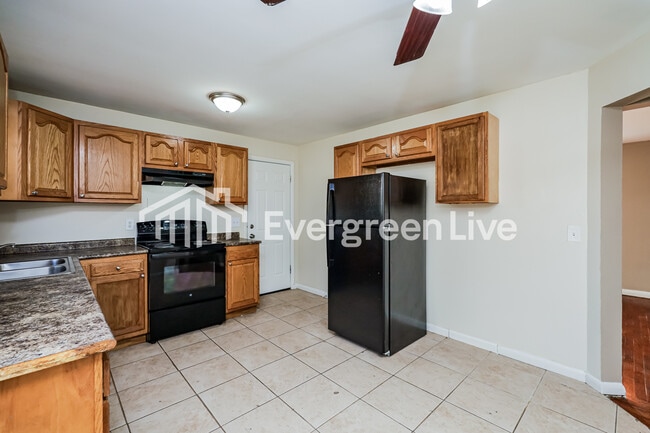 Photo - 3454 Robinet Dr