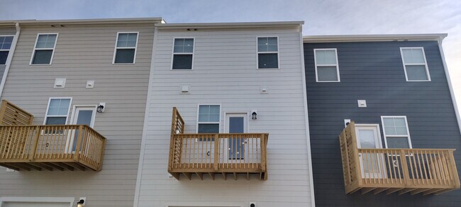 Room in Townhome on Kipp Ln