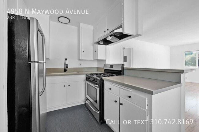 Photo - 4958 N Maywood Ave