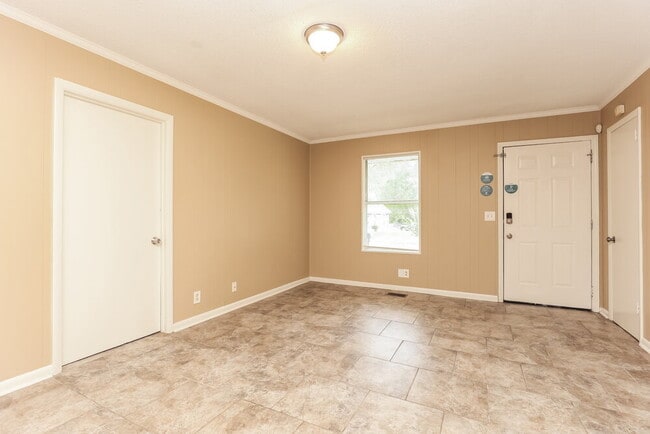 Photo - 2214 Norman Ave