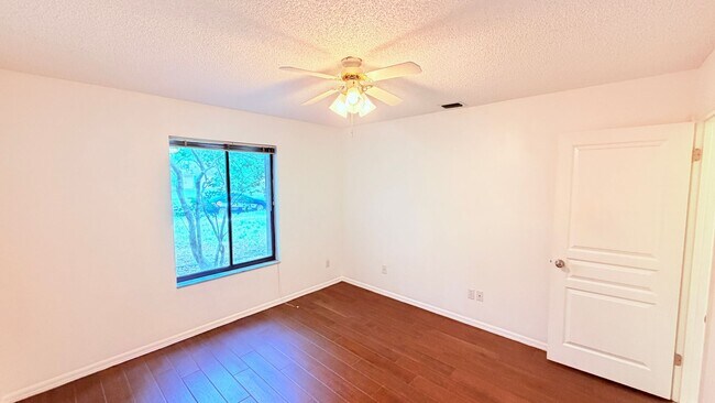 Photo - Available NOW! Wonderful, SPACIOUS 4 Bedroom, 2.5 Bathroom Pool Home in Winter Springs!!