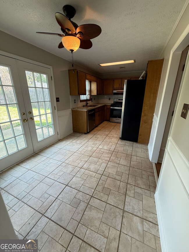 Photo - 1555 Hardin Ave