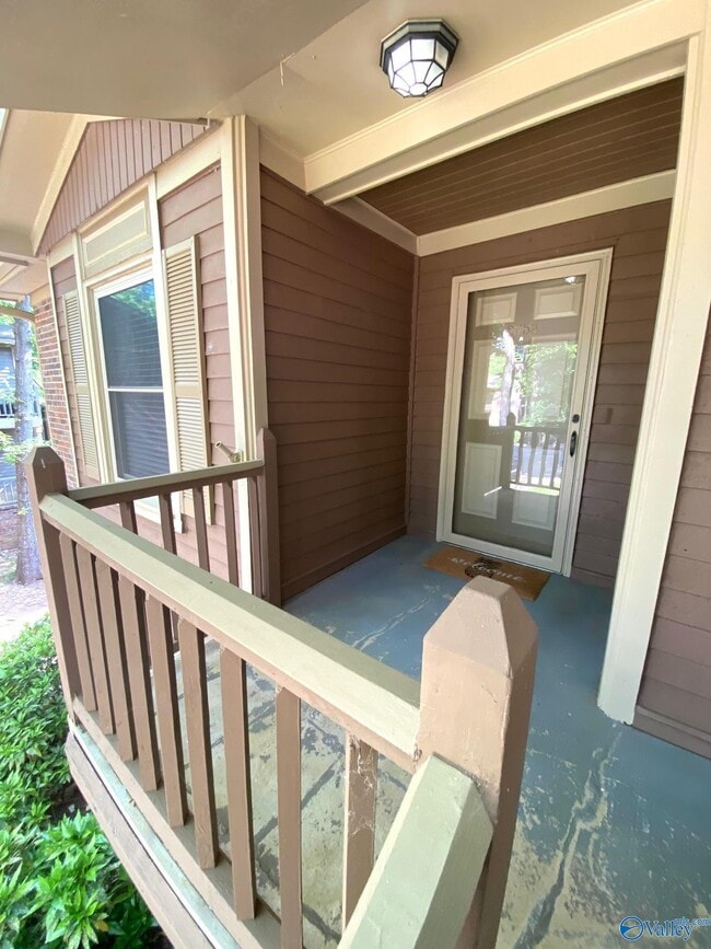 Photo - 2053 Woodlawn Dr SW Unit 2053