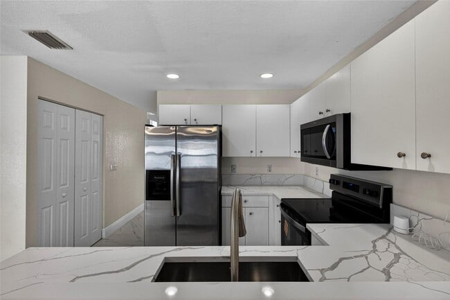 Photo - 85 Citrus Park Ln