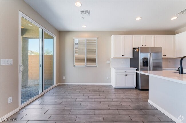 Building Photo - 4540 Anspach St Rental
