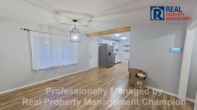 Photo - Adorable 3 BD/2 BA with Large Lot on Cul-de-Sac