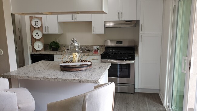 Regency Plaza Apartment Homes
