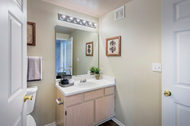 Spacious Bathroom