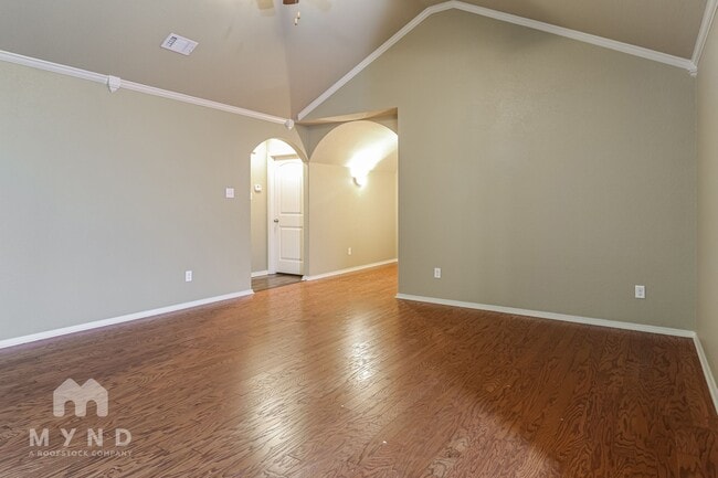 Photo - 158 Harvick Cir