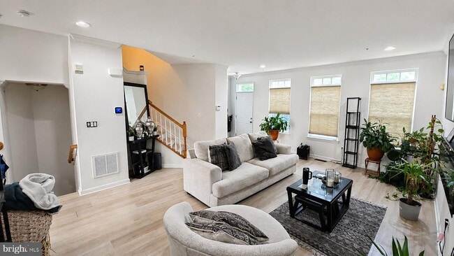 610 Chance Place