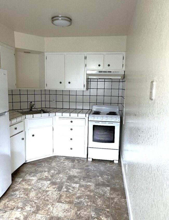 Building Photo - 7551 Rosanna St Unit B Rental