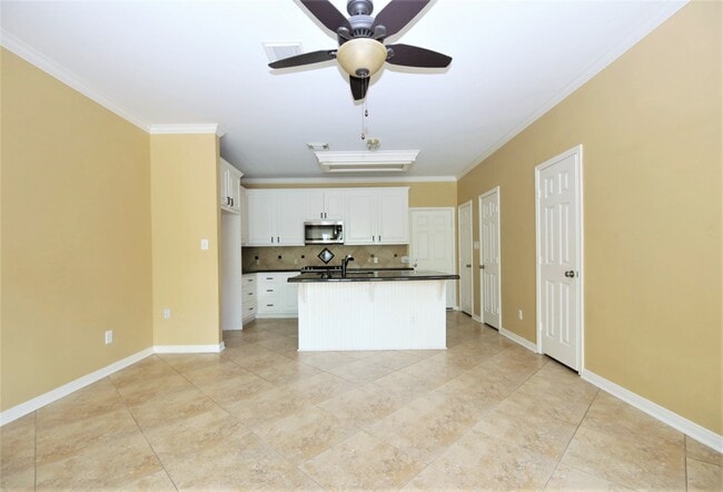 Photo - 1409 Anita St