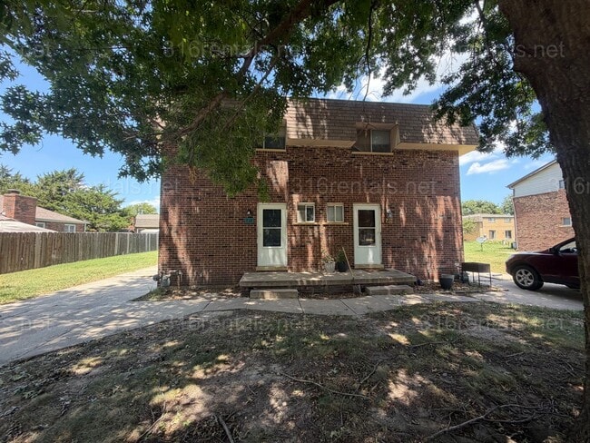Photo - $850- 2 bed 1 bath - Townhomes