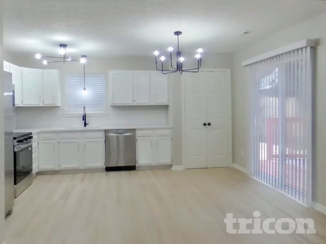 Photo - 1319 Country Ridge Ln