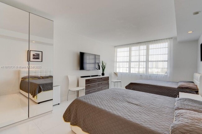 Photo - 100 Lincoln Rd Unit 614A