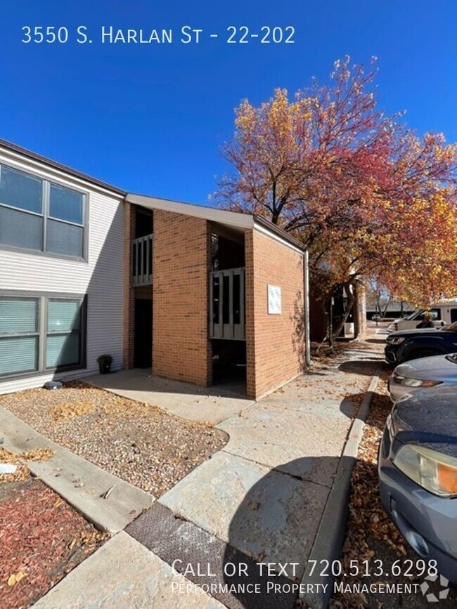 Building Photo - Lovely Condo in Pebble Creek Community