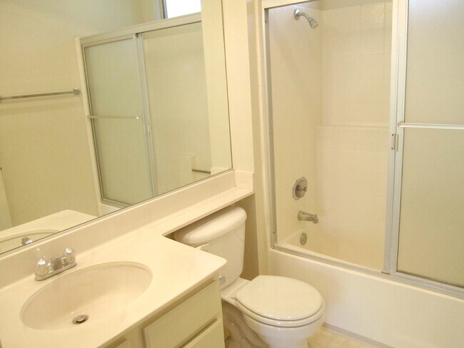 Photo - 10932 Morrison St Unit 116