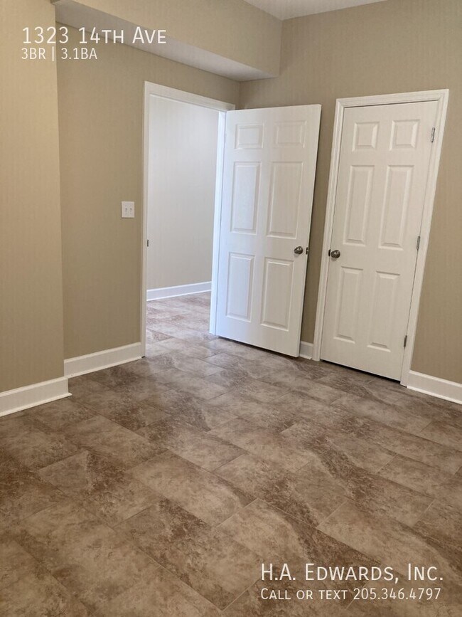 Photo - 1323 14th Ave Casa