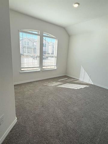 Photo - 804 Marigold St