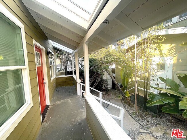 Photo - 129 Clubhouse Ave