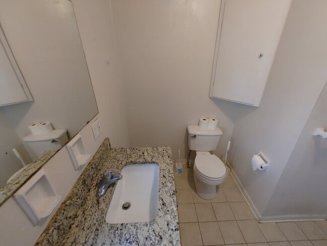 Photo - 39 Rutgers St Unit 3