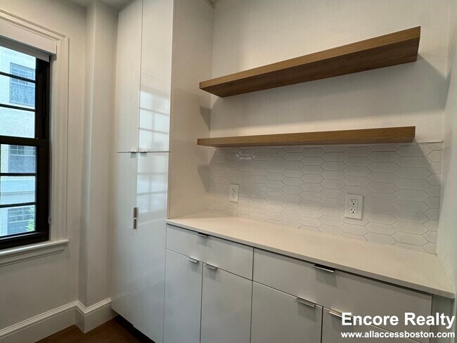 Photo - 1200 Massachusetts Ave Unidad 214