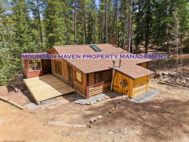 Building Photo - 2299 S Beaver Creek Rd