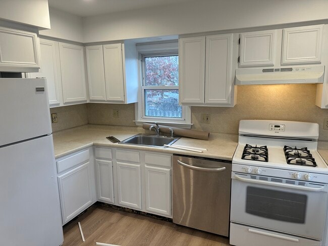 Photo - 98 Wooster St