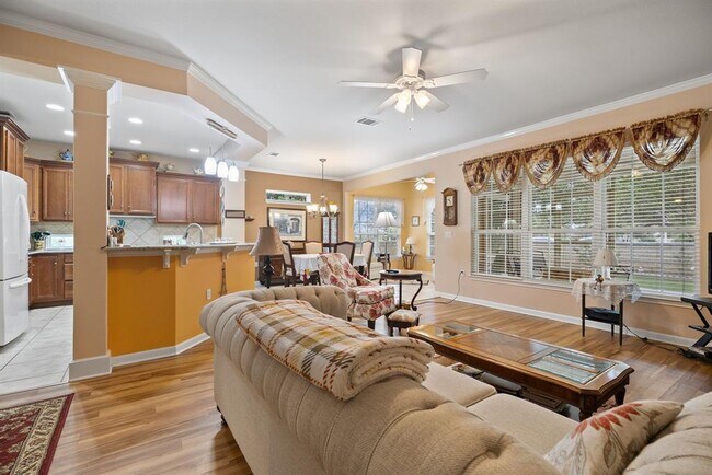 Photo - 103 Lake Sommerville Trail