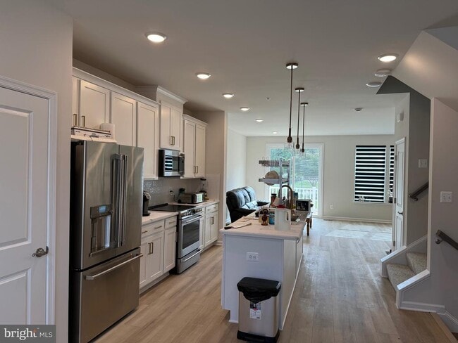 Photo - 6063 Soho Wy