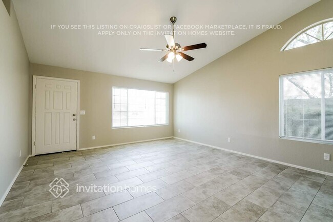 4415 W Creedance Blvd