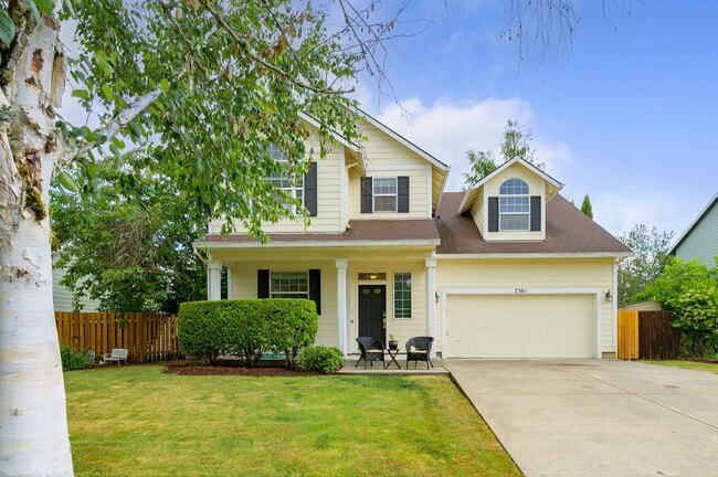 Photo - Large 3 Bed, 2.5 Bath Home in McMinnville-...