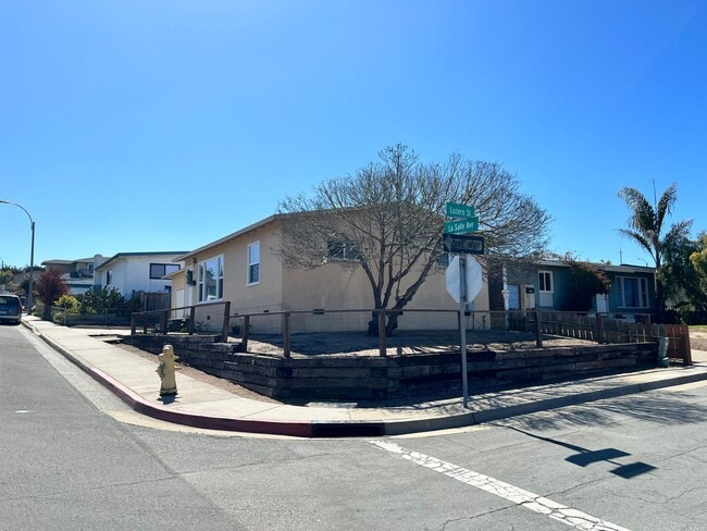 Photo - Great 2 Bedroom Corner Lot House Seaside