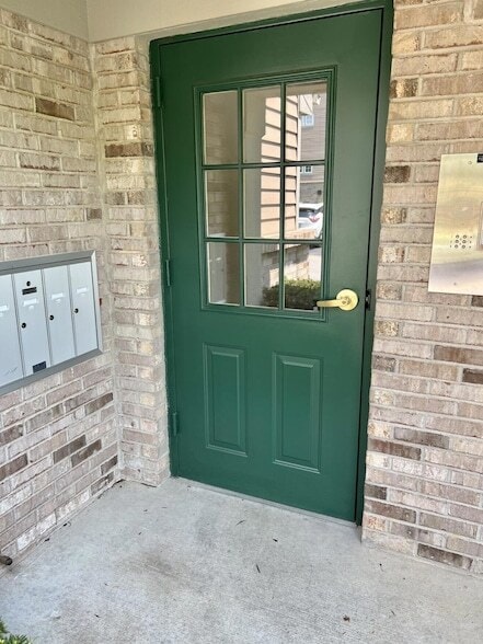 Building Photo - 1468 Taramore Dr Unit 302