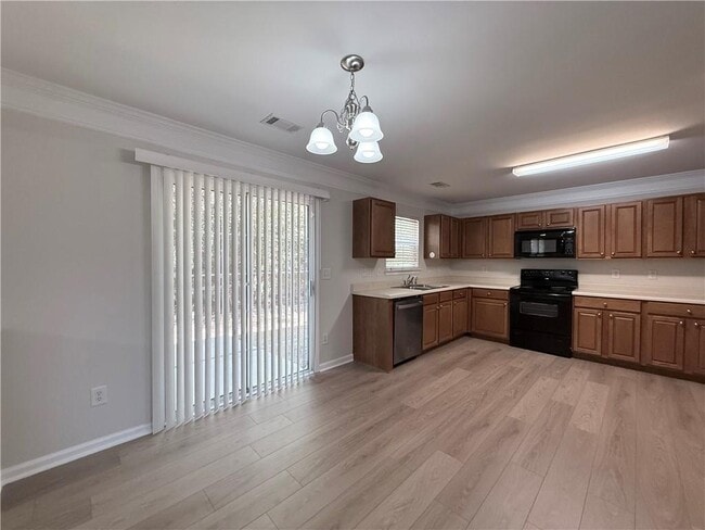 Photo - 3080 Centerglen Ln