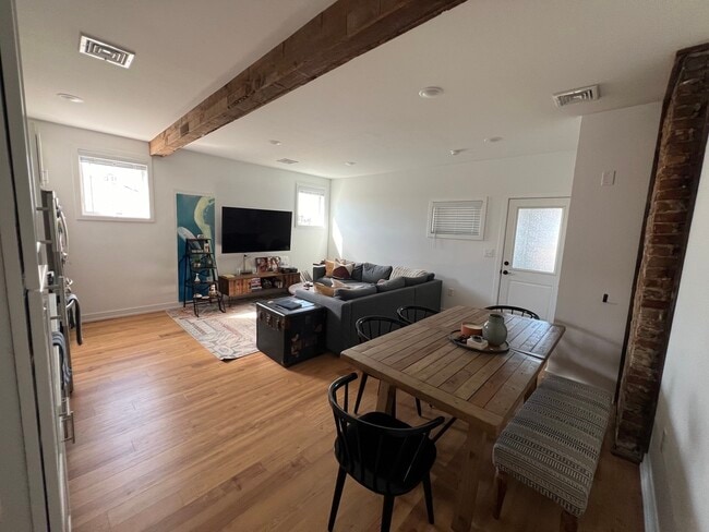 Kitchen/living room