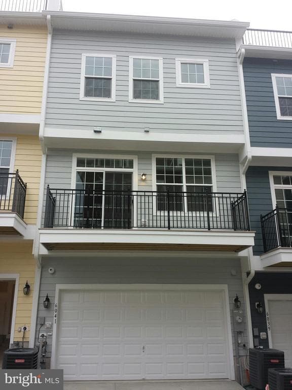 Photo - 6041 Maple Hill Rd