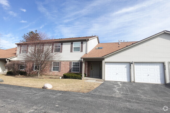 Building Photo - 634 E Whispering Oaks Ct Unit 634 Rental