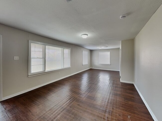 Photo - 3758 Denton Hwy