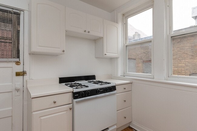 Photo - 4409 N Kenneth Ave Unit A2