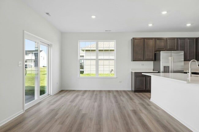 Photo - 1325 Fawnlily Cir