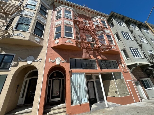 Photo - 1325 Mason St Unit 204