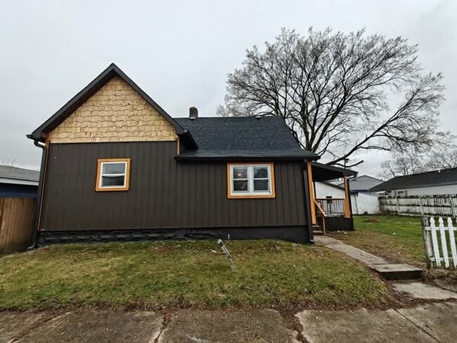 Photo - Family Home